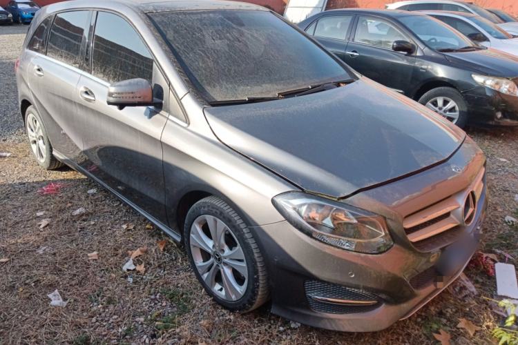 Used Mercedes-Benz B-Class 2018 B 200 Sport Edition Exterior 2