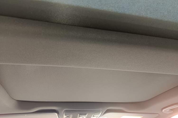 Used Mercedes-Benz B-Class 2018 B 200 Sport Edition Headliner