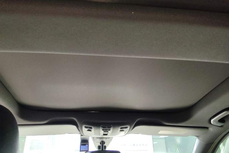 Used Mercedes-Benz B-Class 2018 B 200 Sport Edition Headliner