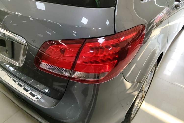 Used Mercedes-Benz B-Class 2018 B 200 Sport Edition Right Rear Taillight