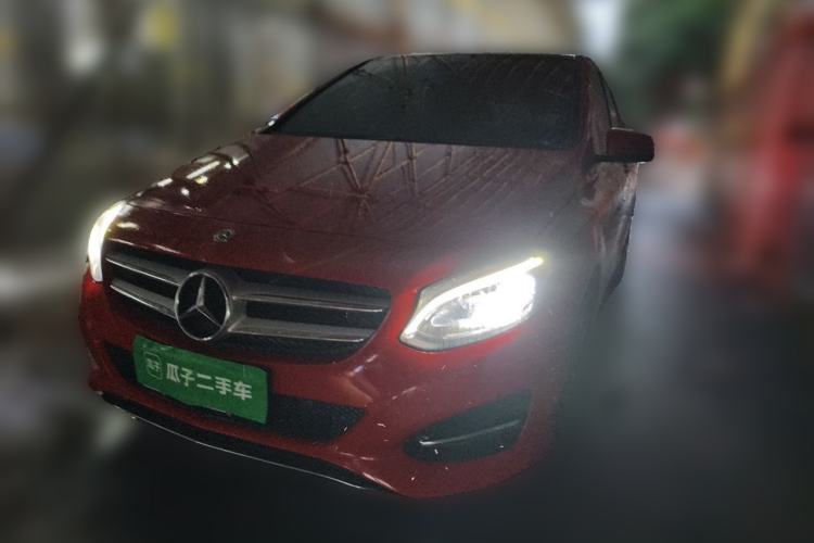 Ojetý Mercedes-Benz B-Class 2018 B 200 Fashion Model Guazi used car, China used car export, Used car for sale, Used cars, Cheapest cars for sale