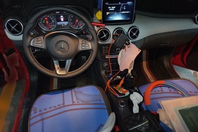 Used Mercedes-Benz B-Class 2018 B 200 Sport Edition Center Console