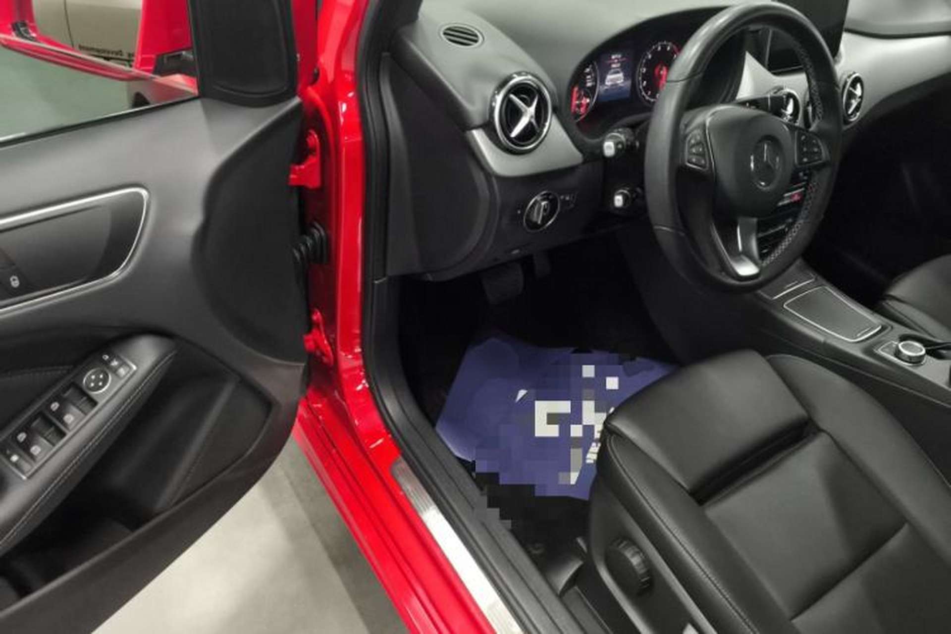 Used Mercedes-Benz B-Class 2018 B 200 Sport Edition Driver Seat