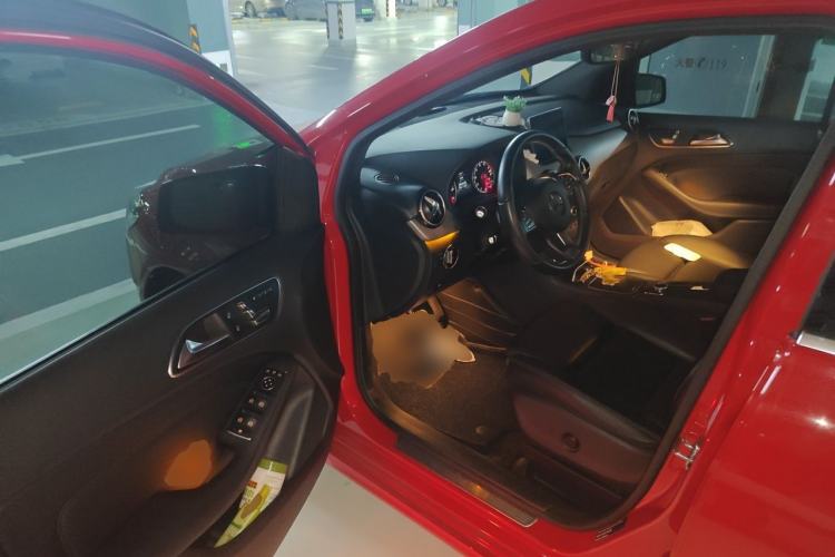 Used Mercedes-Benz B-Class 2018 B 200 Fashion Model Driver Seat