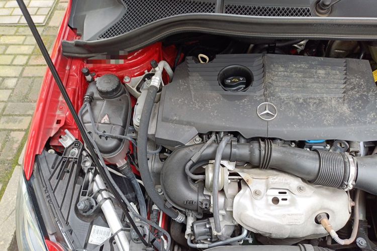 Used Mercedes-Benz B-Class 2018 B 200 Sport Edition Engine Bay Right