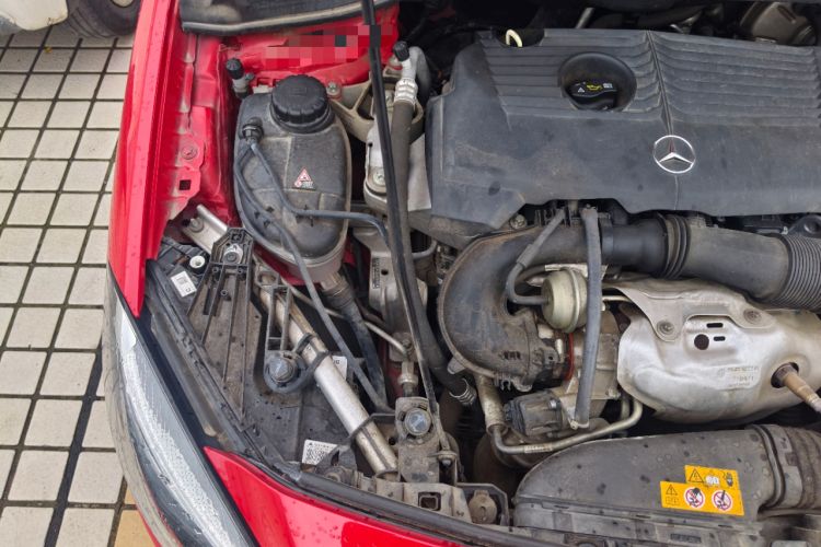 Used Mercedes-Benz B-Class 2018 B 200 Fashion Model Engine Bay Right