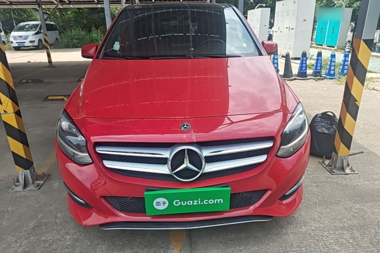 Used Mercedes-Benz B-Class 2018 B 200 Sport Edition Front