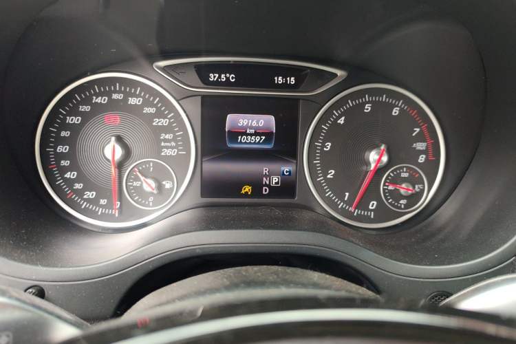 Used Mercedes-Benz B-Class 2018 B 200 Sport Edition Instrument Cluster
