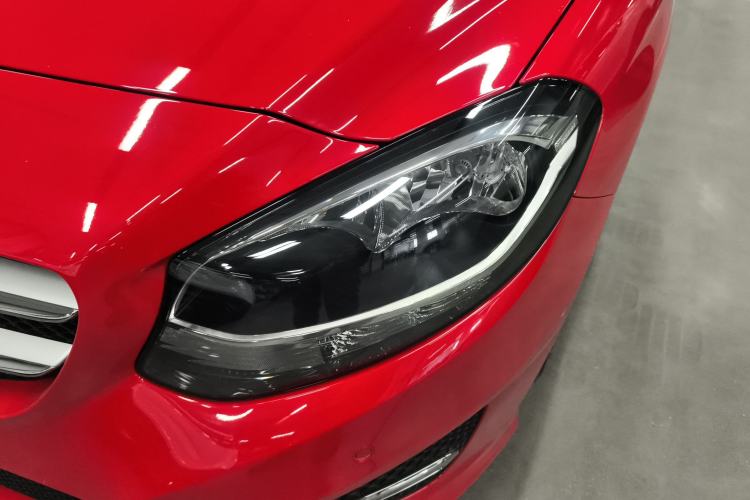 Used Mercedes-Benz B-Class 2018 B 200 Sport Edition Left Front Headlight