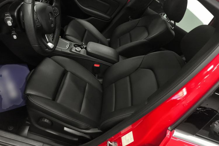 Used Mercedes-Benz B-Class 2018 B 200 Sport Edition Left Front Seat