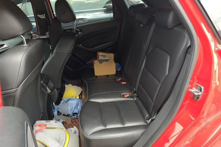 Used Mercedes-Benz B-Class 2018 B 200 Sport Edition Left Rear Seat