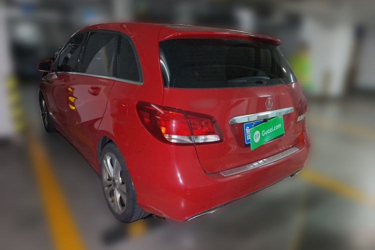 Used Mercedes-Benz B-Class 2018 B 200 Sport Edition Rear Left 45 Deg