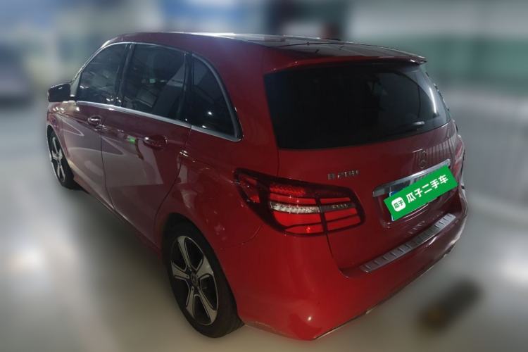 Used Mercedes-Benz B-Class 2018 B 200 Fashion Model Rear Left 45 Deg