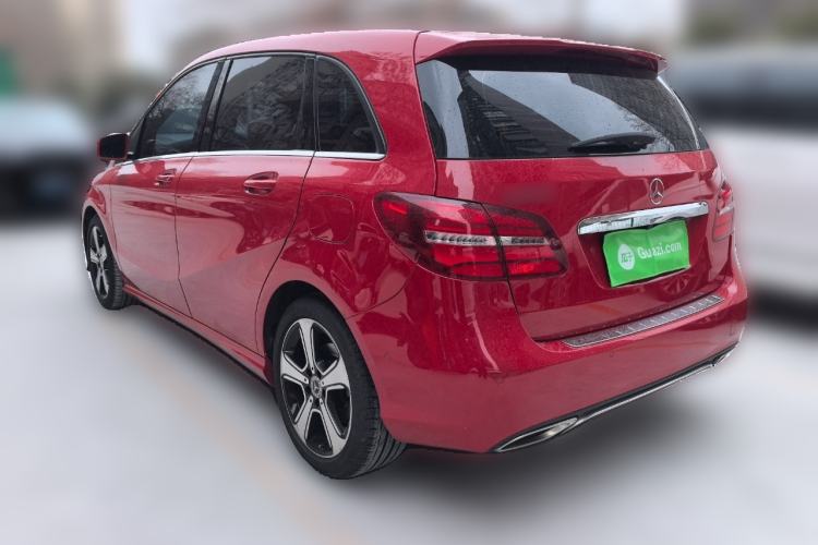 Used Mercedes-Benz B-Class 2018 B 200 Fashion Model Rear Left 45 Deg