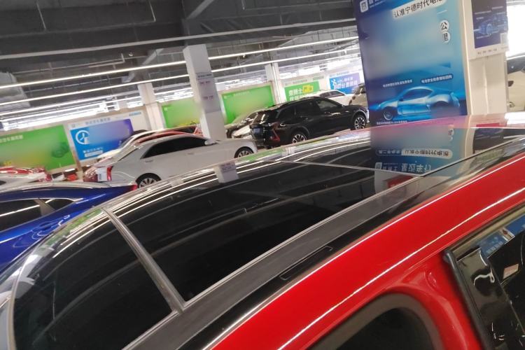 Used Mercedes-Benz B-Class 2018 B 200 Fashion Model Roof