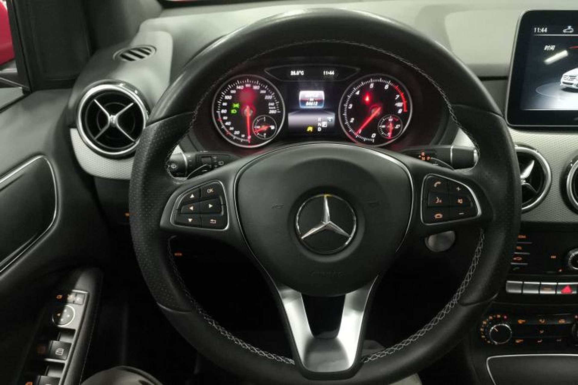 Used Mercedes-Benz B-Class 2018 B 200 Sport Edition Steering Wheel