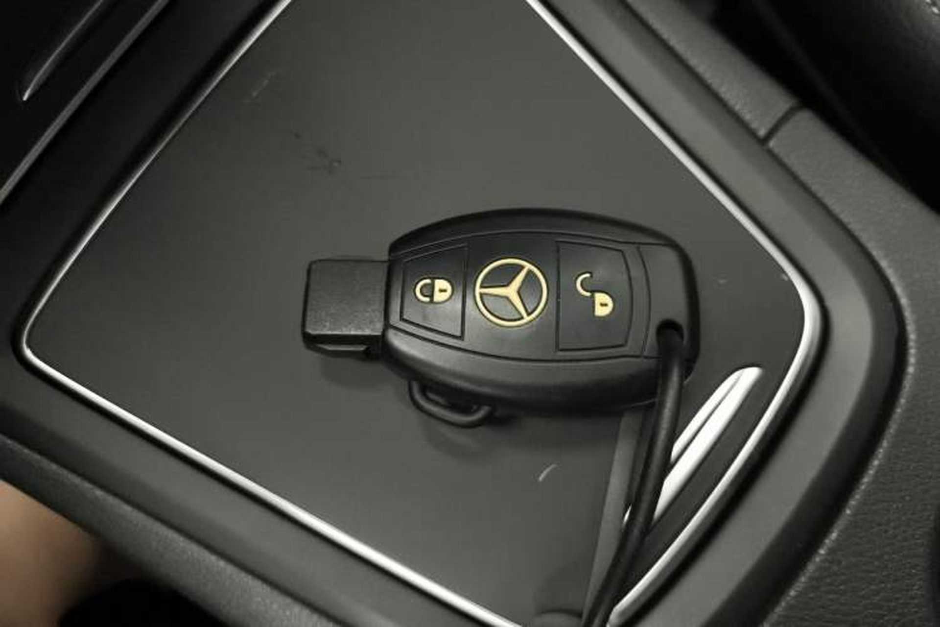 Used Mercedes-Benz B-Class 2018 B 200 Sport Edition Vehicle Key