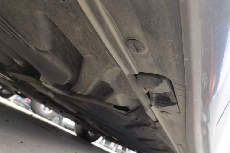 Used Mercedes-Benz B-Class 2018 B 200 Sport Edition Chassis Rear Right