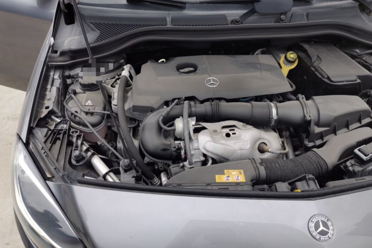 Used Mercedes-Benz B-Class 2018 B 200 Sport Edition Engine Bay Right
