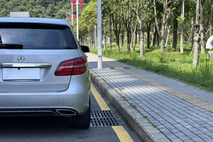 Used Mercedes-Benz B-Class 2018 B 200 Fashion Model Exterior 1