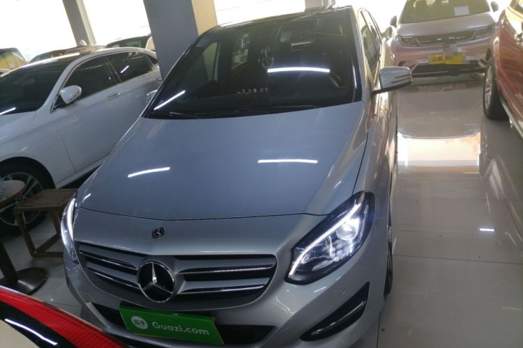 Used Mercedes-Benz B-Class 2018 B 200 Fashion Model Exterior 1