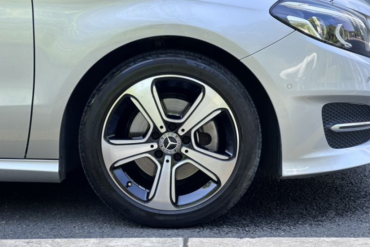 Used Mercedes-Benz B-Class 2018 B 200 Fashion Model Exterior 13