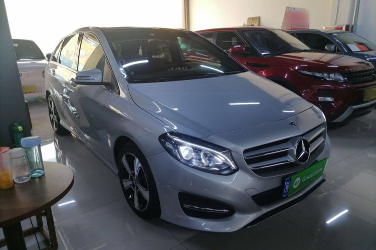 Used Mercedes-Benz B-Class 2018 B 200 Fashion Model Exterior 2