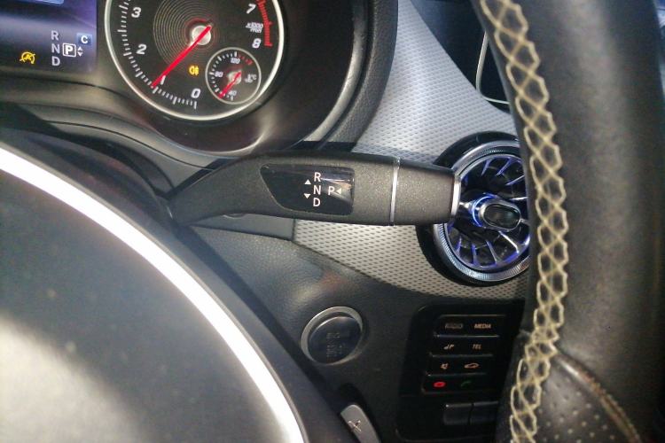 Used Mercedes-Benz B-Class 2018 B 200 Fashion Model Gear Lever