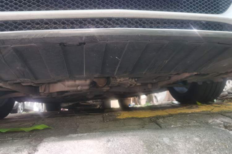 Used Mercedes-Benz B-Class 2018 B 200 Sport Edition Chassis Front