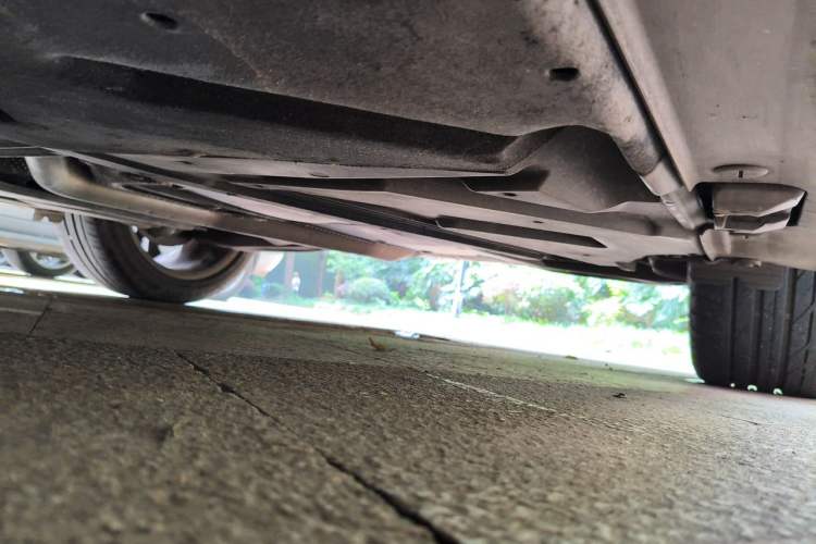 Used Mercedes-Benz B-Class 2018 B 200 Sport Edition Chassis Rear Left