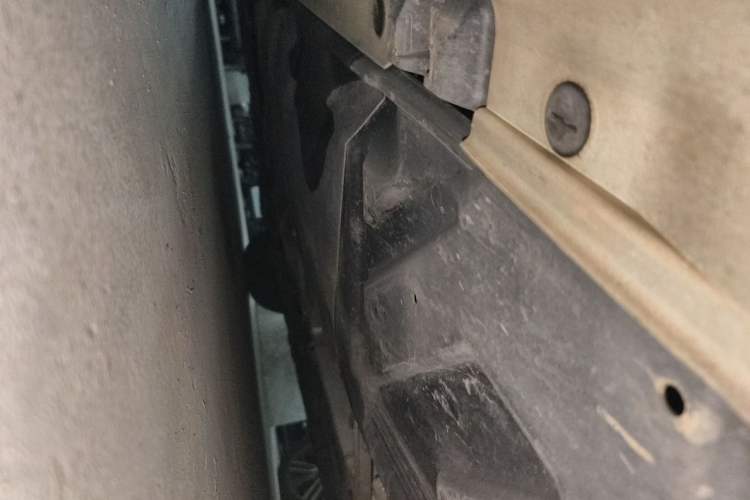 Used Mercedes-Benz B-Class 2018 B 200 Fashion Model Chassis Rear Left