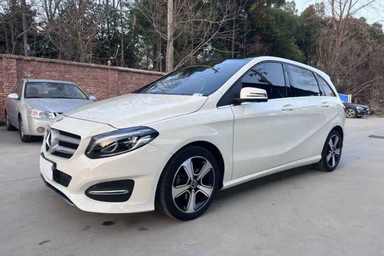 Used Mercedes-Benz B-Class 2018 B 200 Fashion Model Guazi used car, China used car export, Used car for sale, Used  cars, Cheapest cars for sale
