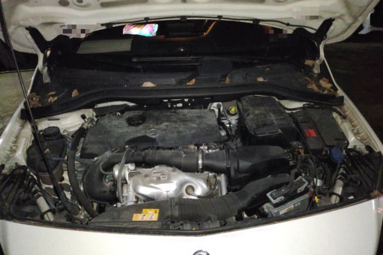 Used Mercedes-Benz B-Class 2018 B 200 Sport Edition Engine Bay