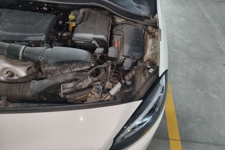 Used Mercedes-Benz B-Class 2018 B 200 Fashion Model Engine Bay Left