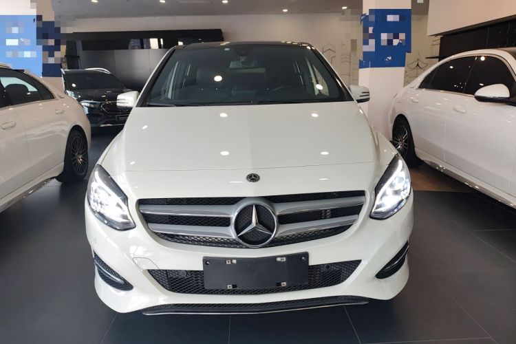 Used Mercedes-Benz B-Class 2018 B 200 Fashion Model Exterior 1