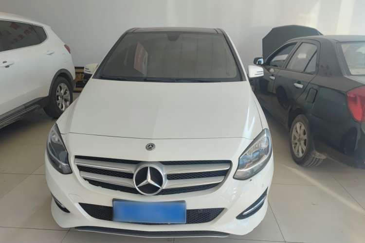 Used Mercedes-Benz B-Class 2018 B 200 Sport Edition Exterior 1