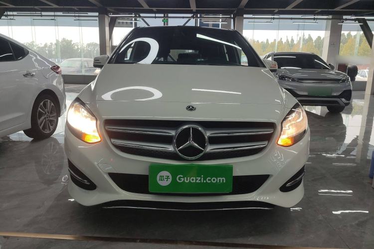 Used Mercedes-Benz B-Class 2018 B 200 Sport Edition Exterior 1
