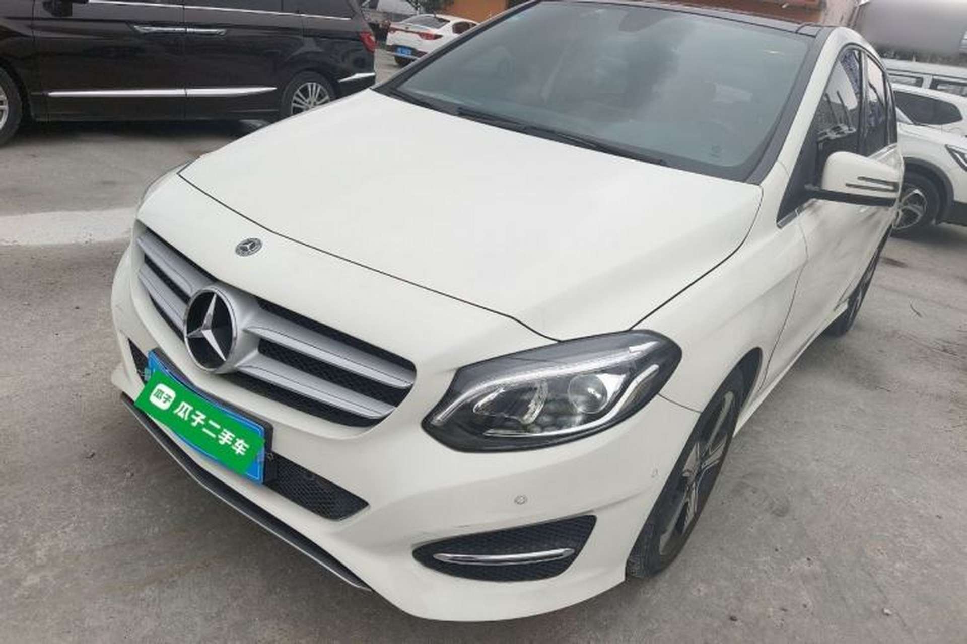 Used Mercedes-Benz B-Class 2018 B 200 Fashion Model Front Left 45 Deg