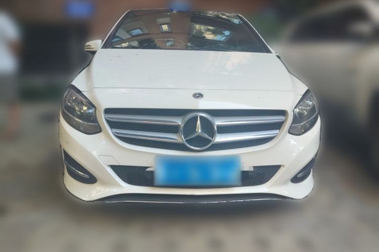 Used Mercedes-Benz B-Class 2018 B 200 Sport Edition Front