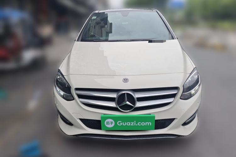 Used Mercedes-Benz B-Class 2018 B 200 Sport Edition Front
