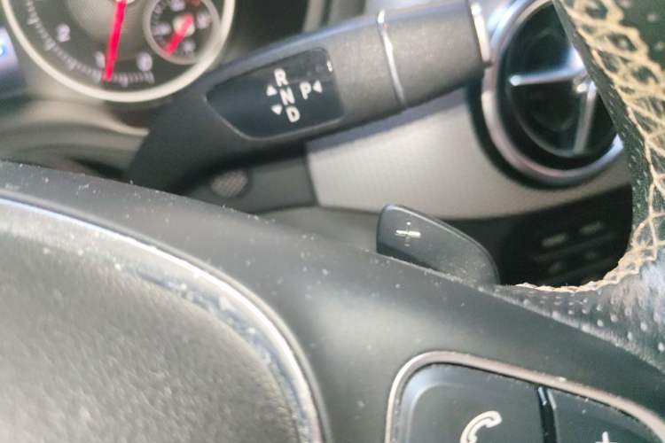 Used Mercedes-Benz B-Class 2018 B 200 Sport Edition Gear Lever