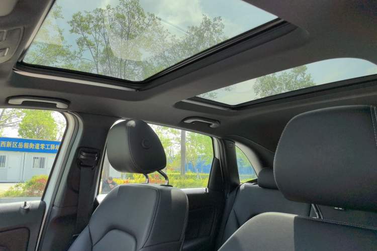 Used Mercedes-Benz B-Class 2018 B 200 Sport Edition Headliner
