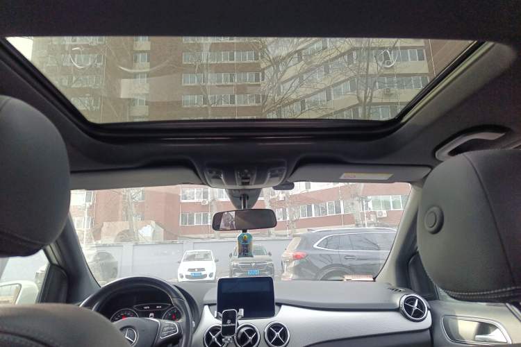 Used Mercedes-Benz B-Class 2018 B 200 Sport Edition Headliner