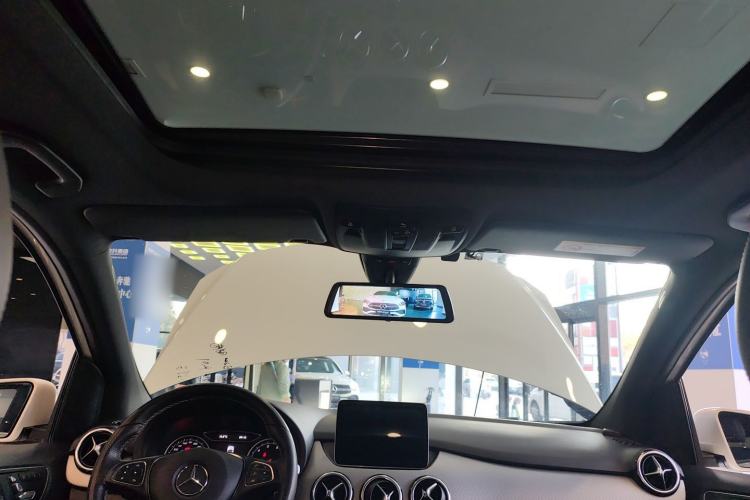 Used Mercedes-Benz B-Class 2018 B 200 Fashion Model Headliner