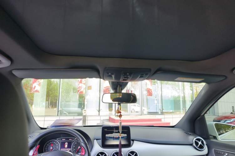 Used Mercedes-Benz B-Class 2018 B 200 Fashion Model Headliner