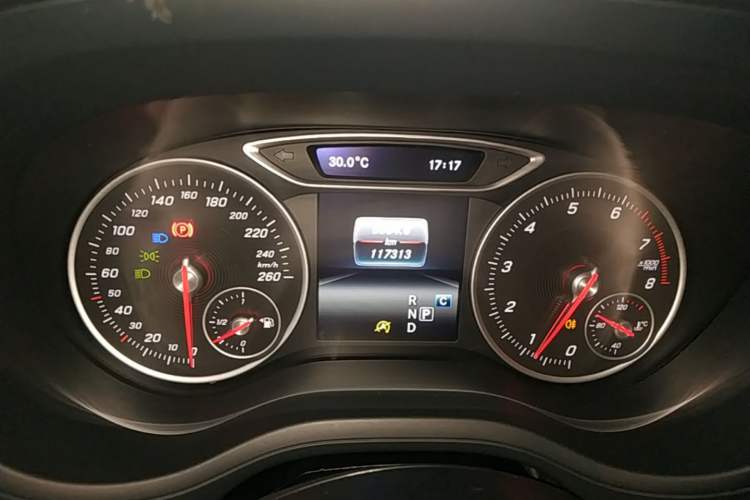 Used Mercedes-Benz B-Class 2018 B 200 Fashion Model Instrument Cluster