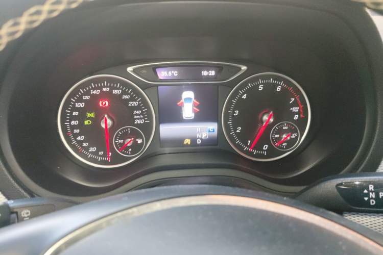 Used Mercedes-Benz B-Class 2018 B 200 Sport Edition Instrument Cluster
