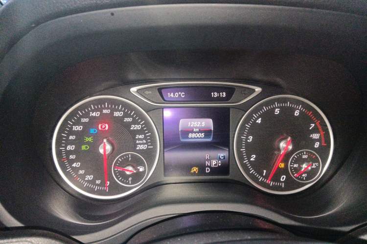 Used Mercedes-Benz B-Class 2018 B 200 Fashion Model Instrument Cluster