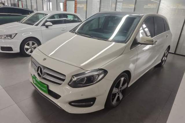 Used Mercedes-Benz B-Class 2018 B 200 Fashion Model