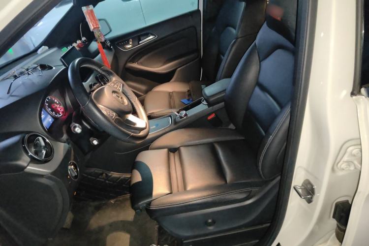 Used Mercedes-Benz B-Class 2018 B 200 Fashion Model Left Front Seat